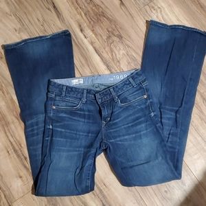 Gap flare jean